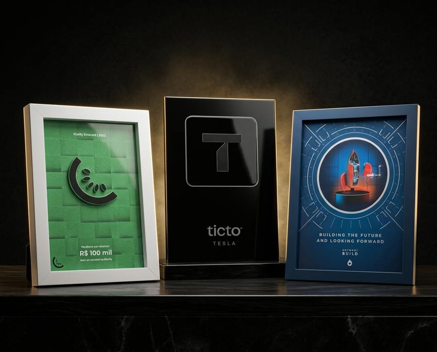Placas de conquistas do Guto Machado — Kiwify, Ticto e Hotmart Build